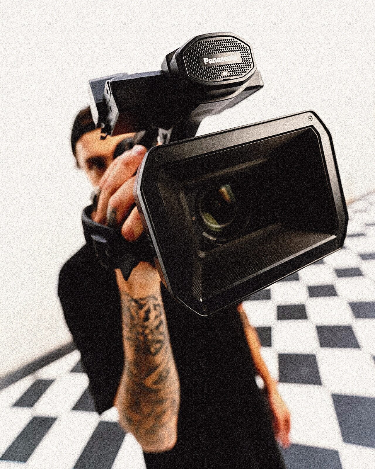 Andrés Sebastián Gavilanez Sánchez — YounG